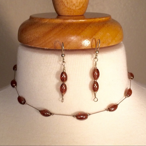 Hand Made Glass Bead Choker and Earrings Set - Picture 4 of 8